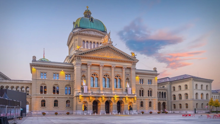 Bundeshaus aus Sicht vom Bundesplatz